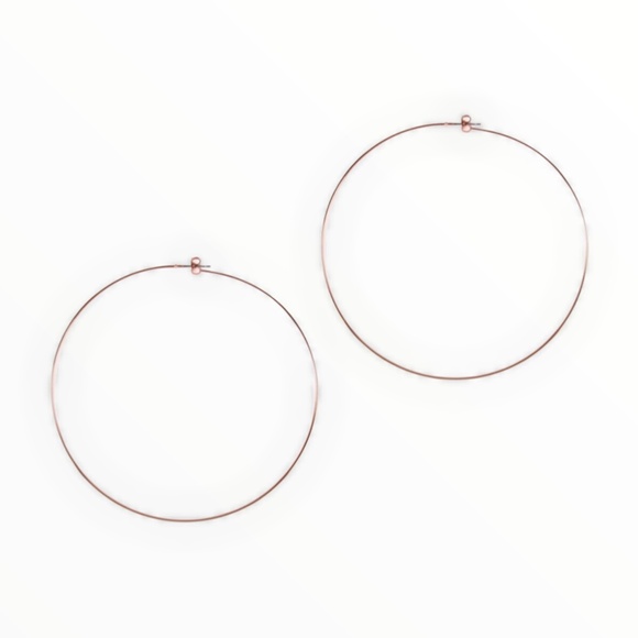 LARGE WIRE HOOP EARRINGS - Picture 13 of 13